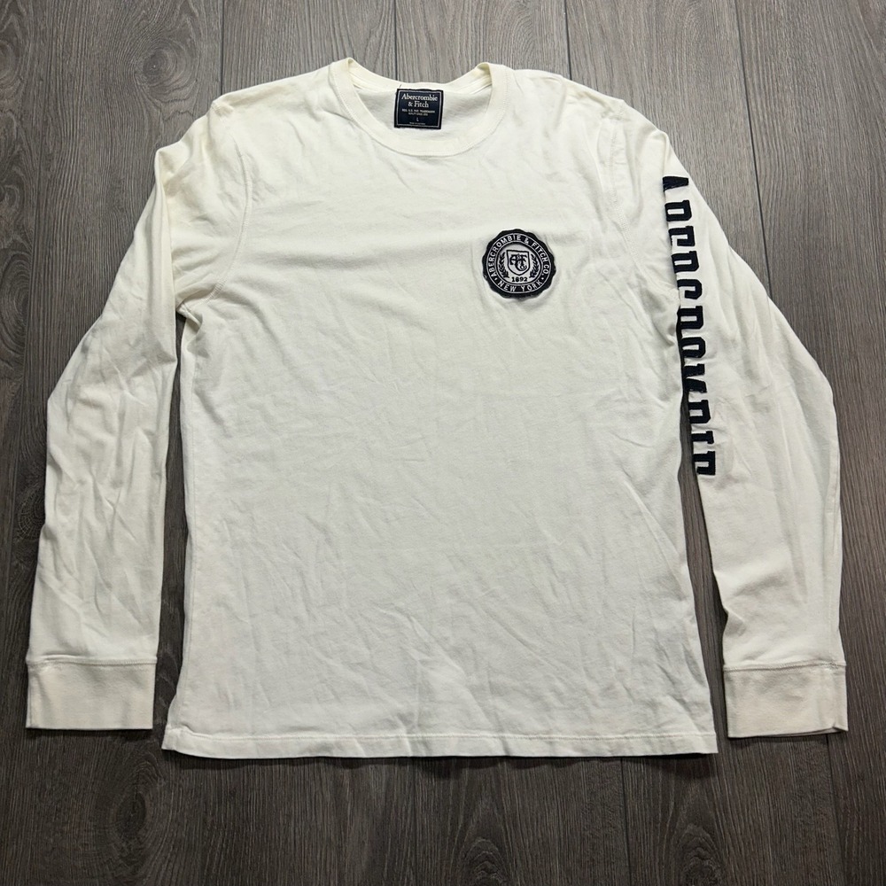 Abercrombie & Fitch Mens Large Cream Long Sleeve Graphic Crest T-Shirt Y2K Vtg